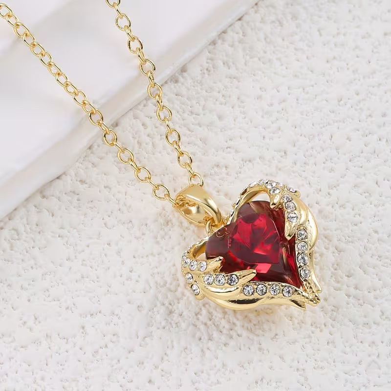 Engel Kram Ruby Hjerte Halskæde | Guld