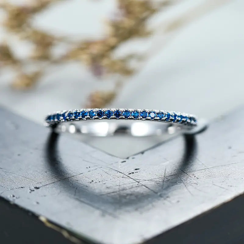 Soraya Azurith Ring | Hvidguld