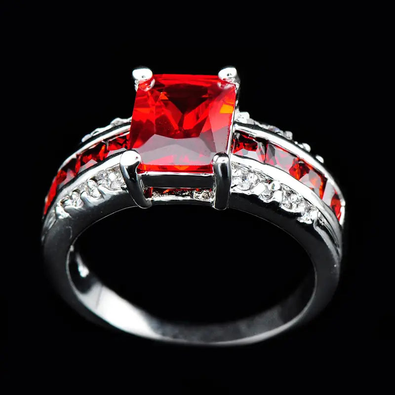 Kassira Redmont Ring | Hvidguld