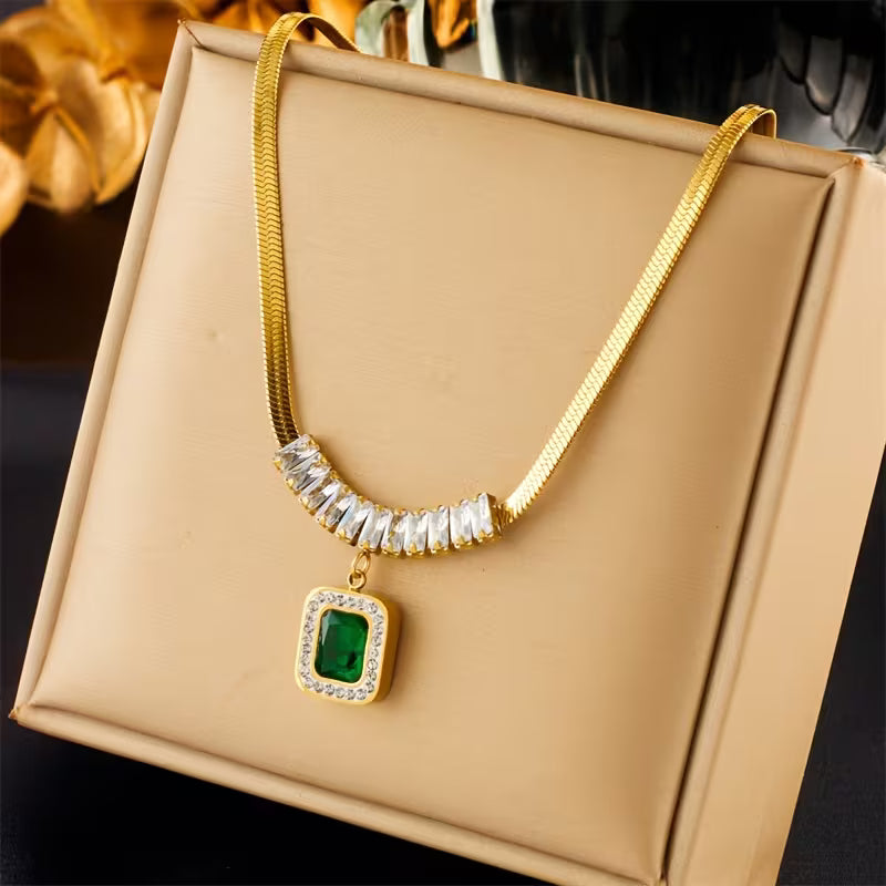 Regalia Prism Emerald Halskæde | Guld