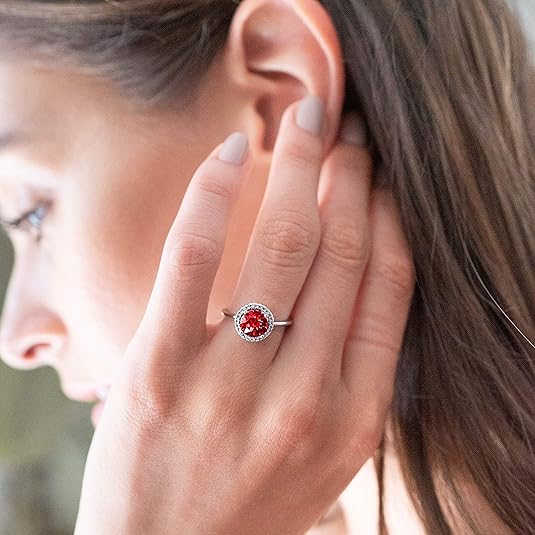 Crimson Glow Promise Ruby Ring | Hvidguld