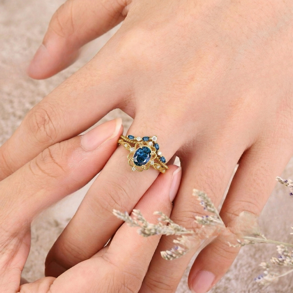 Azelia Sapphire Crown Ring Sæt | Guld