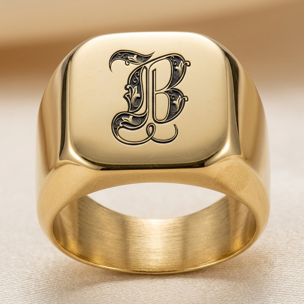 Klassisk Noble Initial Ring | Guld