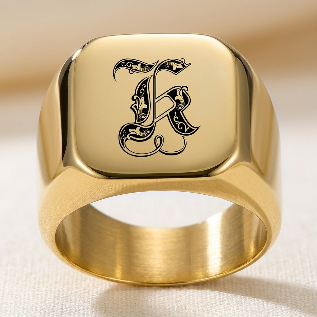 Klassisk Noble Initial Ring | Guld