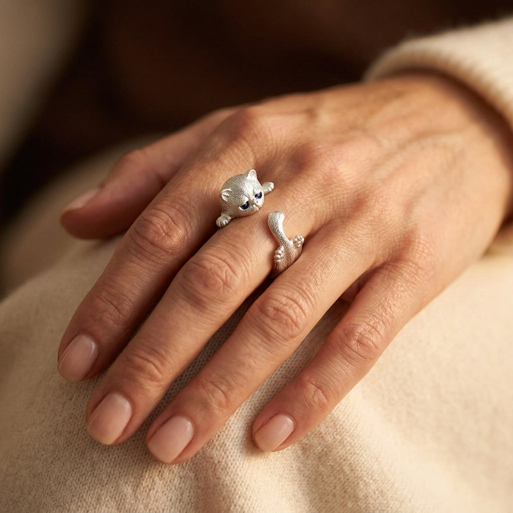 Justerbar Katte Ring | Hvidguld