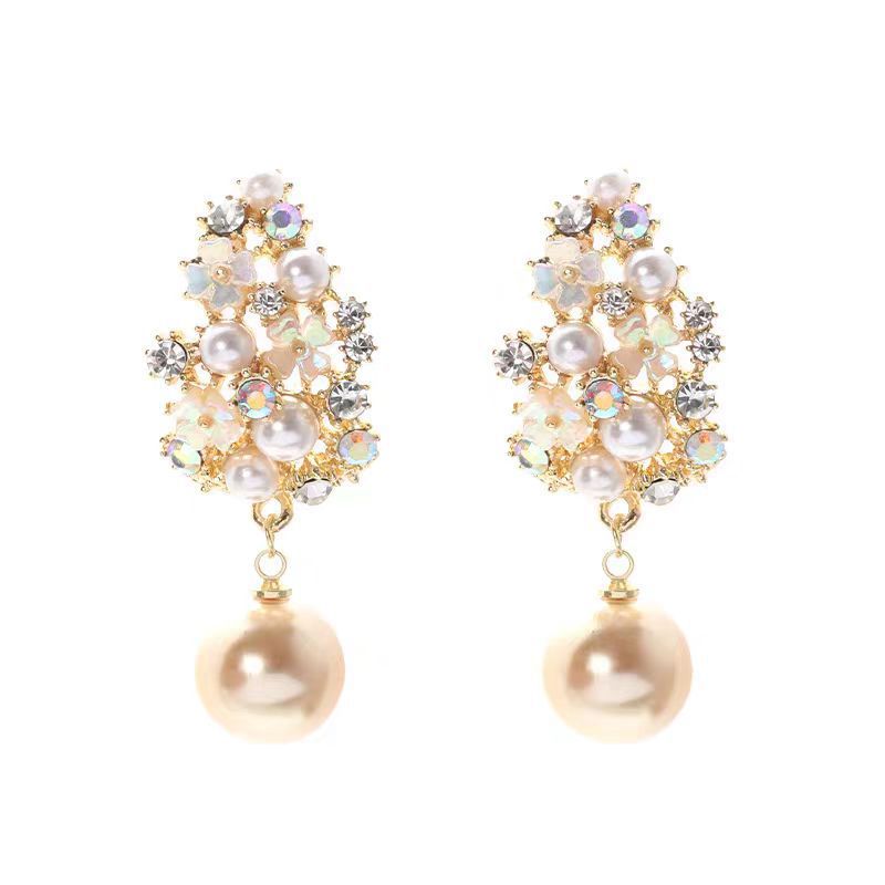 Elegante Blomst Perle Øreringe | Guld
