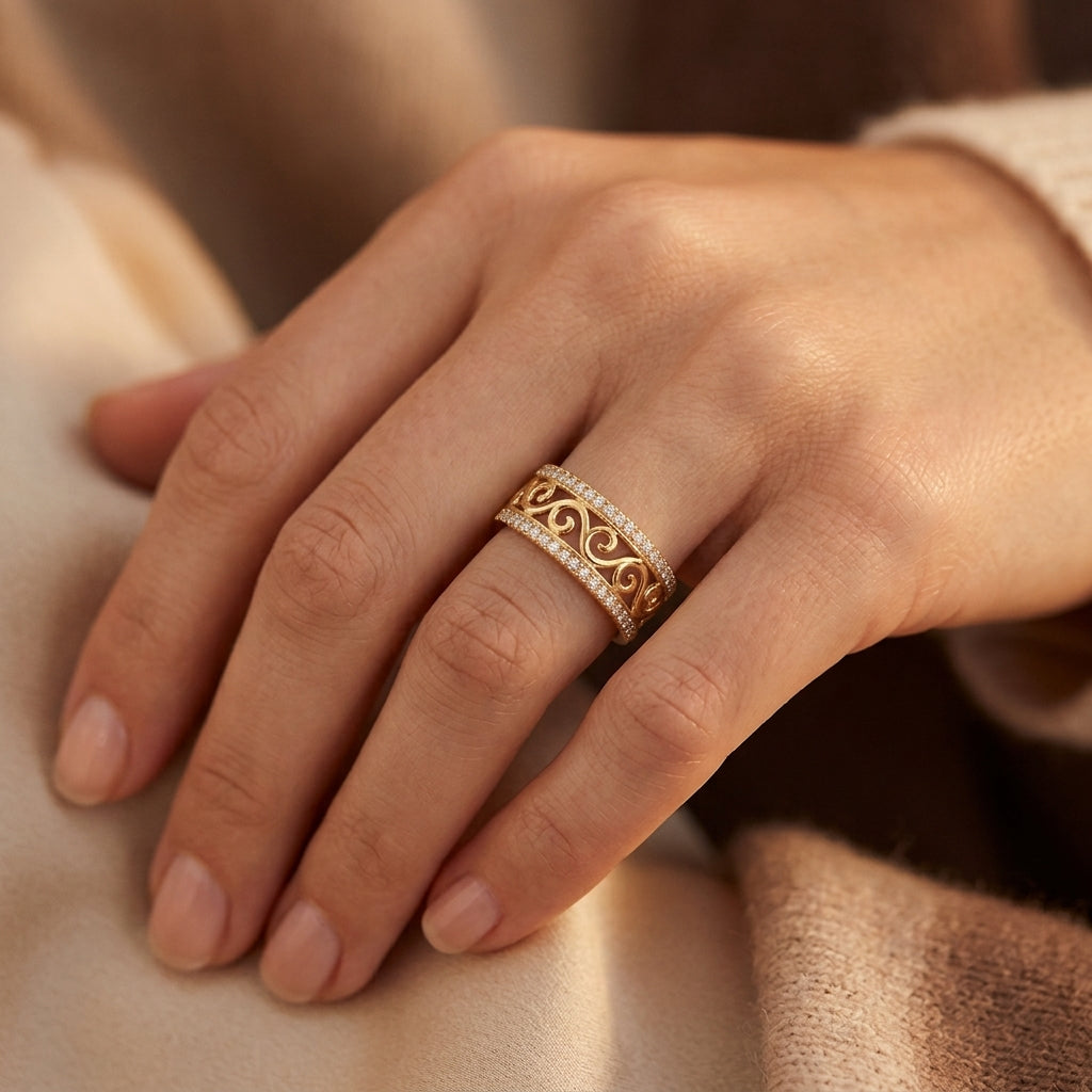 Skinnende Hult Guld Ring | Guld