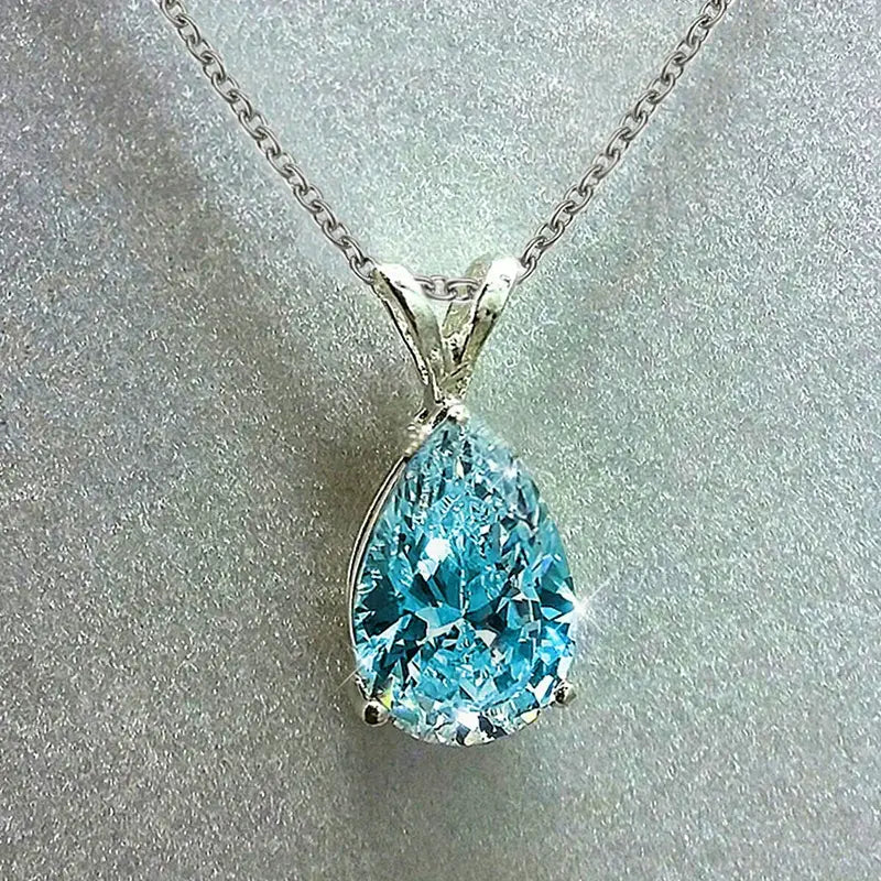 Ocean's Tear Necklace | Hvidguld