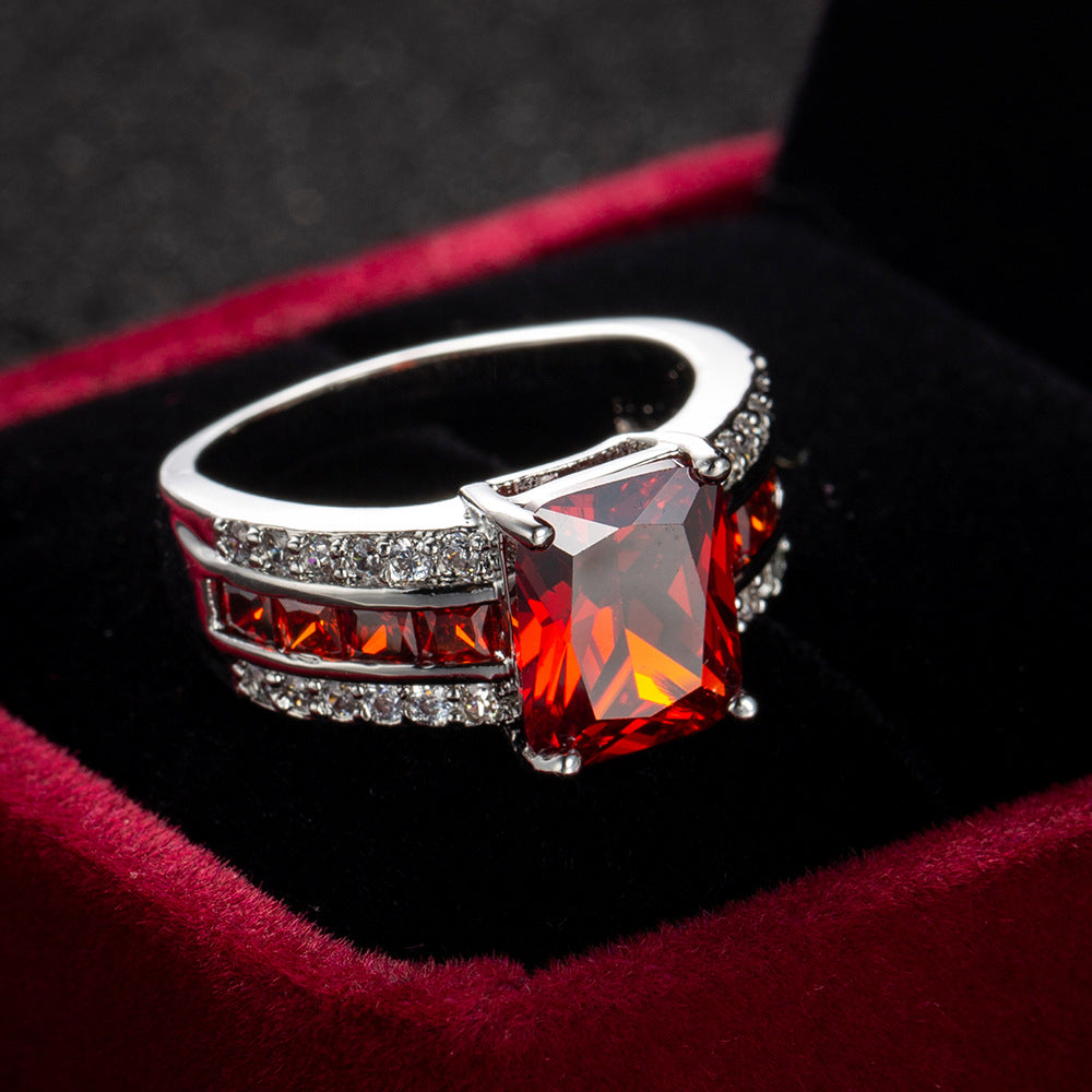 Kassira Redmont Ring | Hvidguld