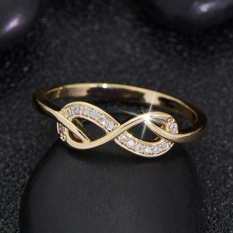 Lysette Crystal Infinity Ring | Guld