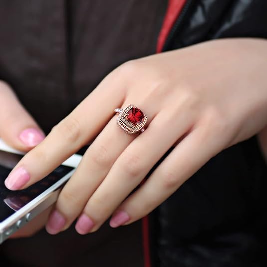 Ruby Halo Statement Ring | Rosaguld