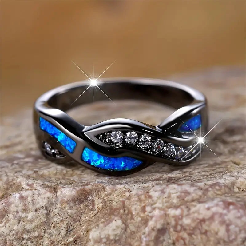 Thessia Lunebray Ring | Hvidguld