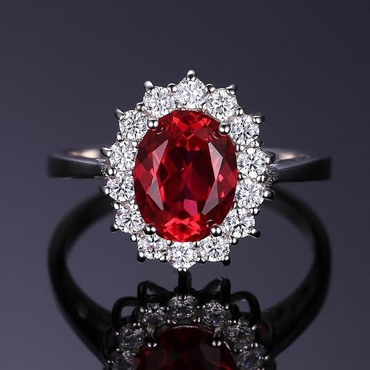 Klassisk Ruby Halo Ring | Hvidguld