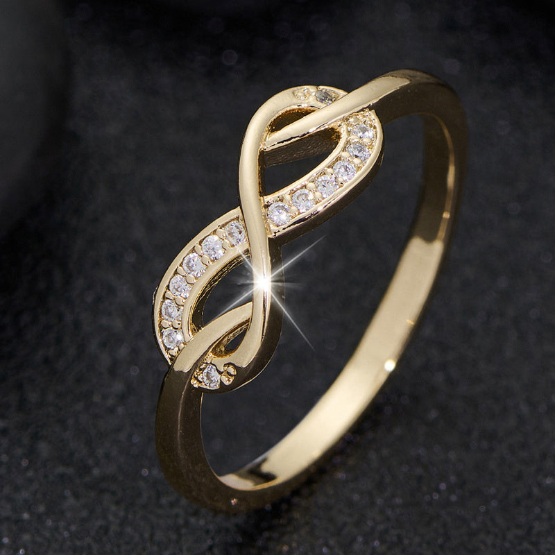 Lysette Crystal Infinity Ring | Guld