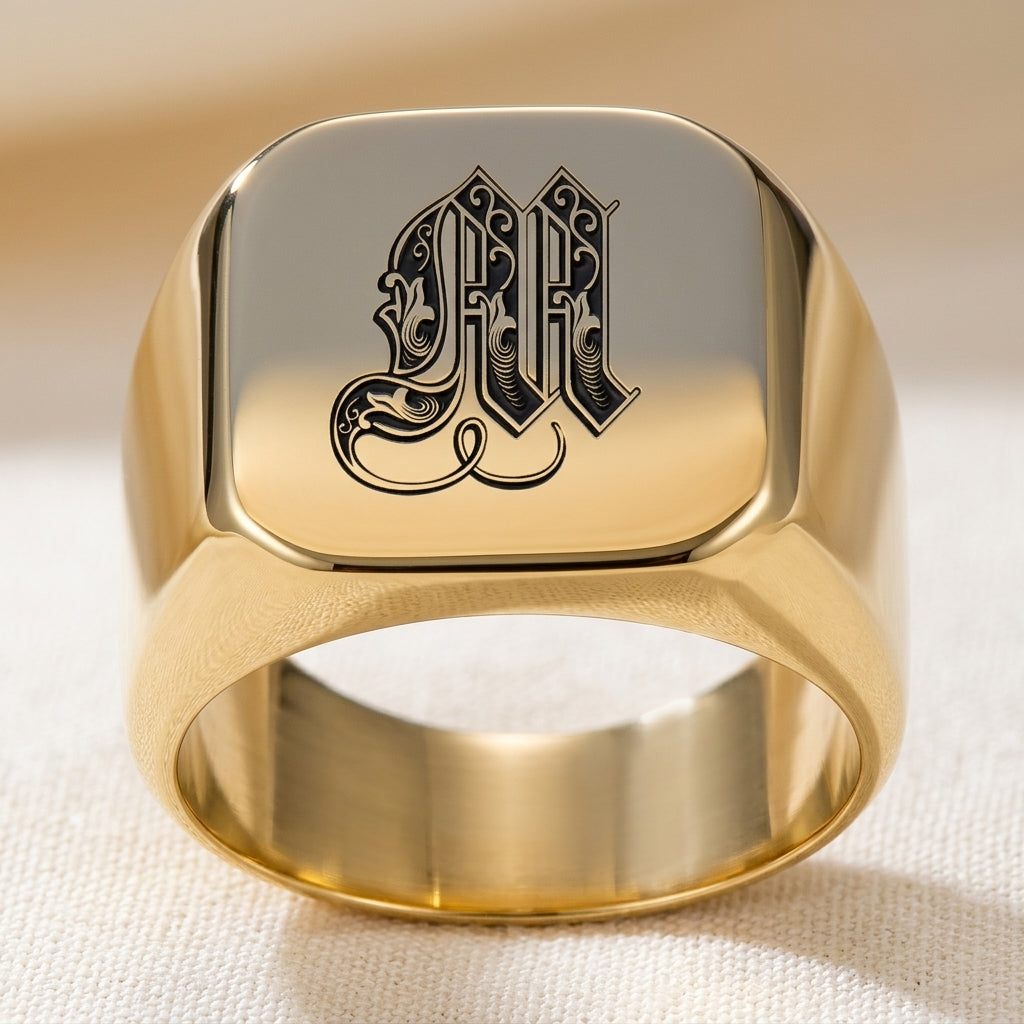 Klassisk Noble Initial Ring | Guld