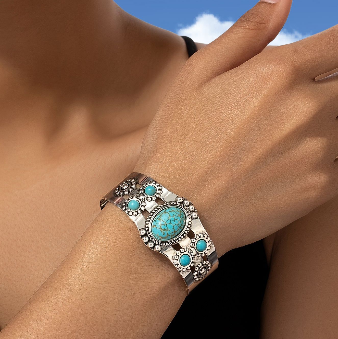 Seren Turquoise Cuff Bracelet | Hvidguld
