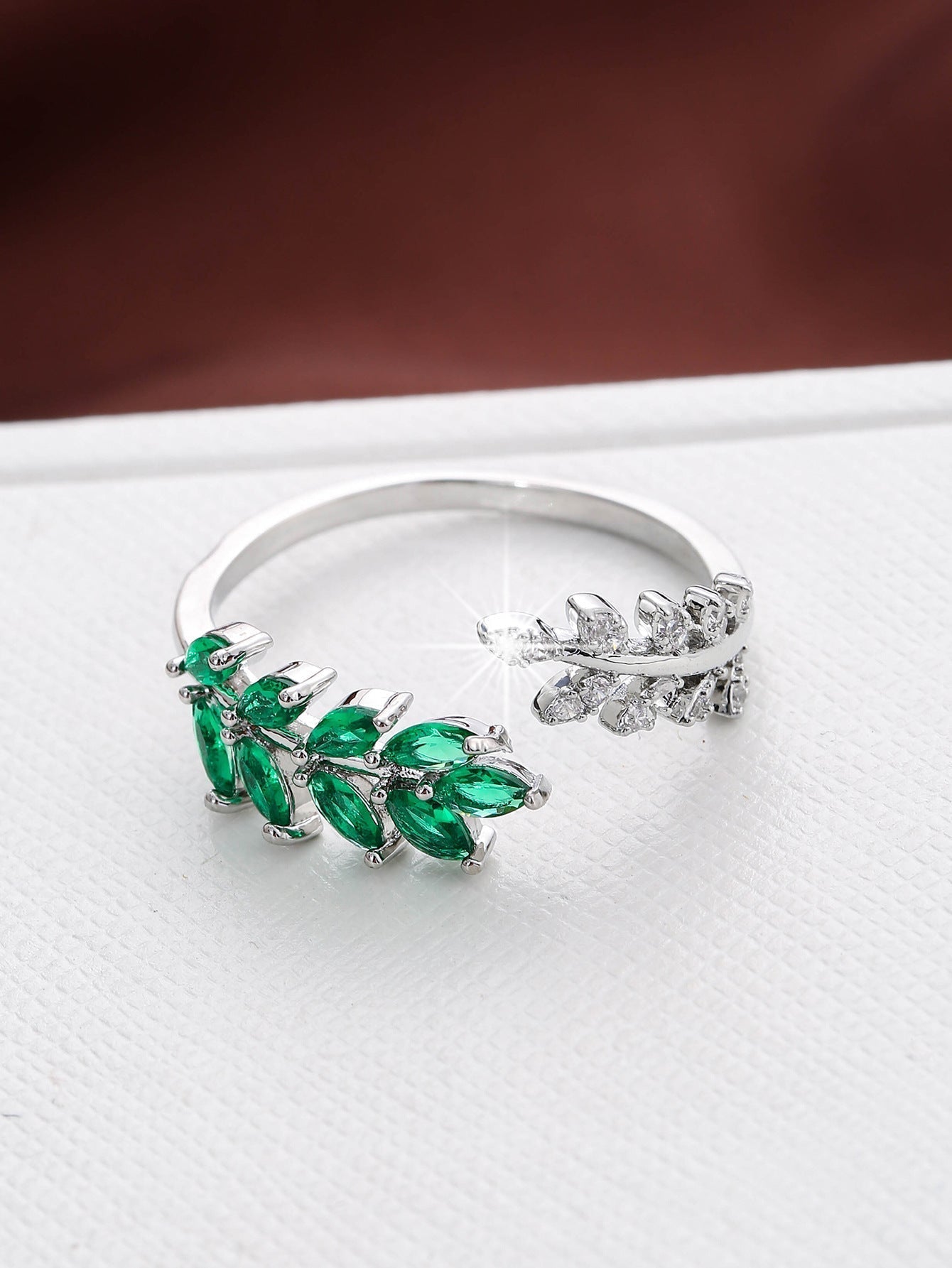 Vivara Lyselle Ring | Hvidguld