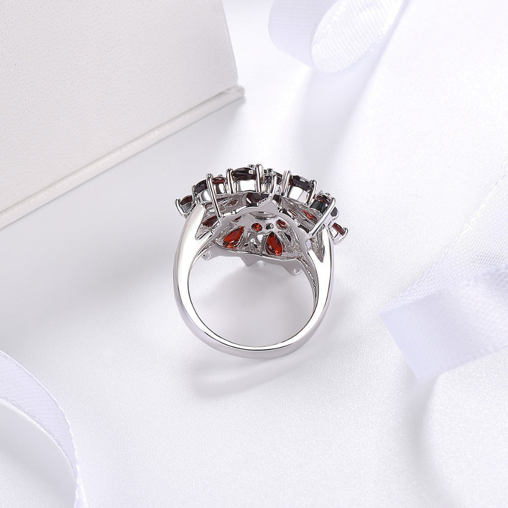 Scarlet Petal Ring | Guld
