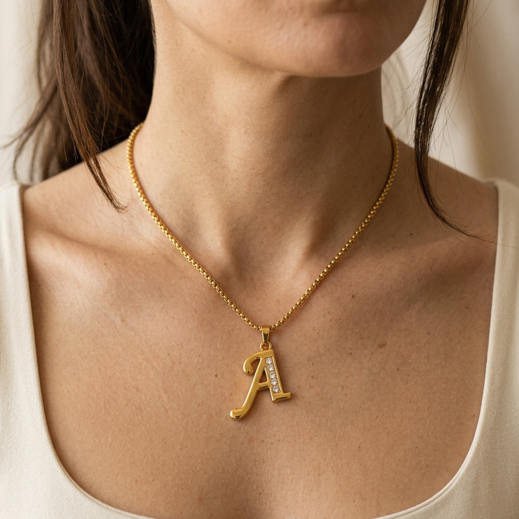 Krystal Accent Initial Halskæde | Guld