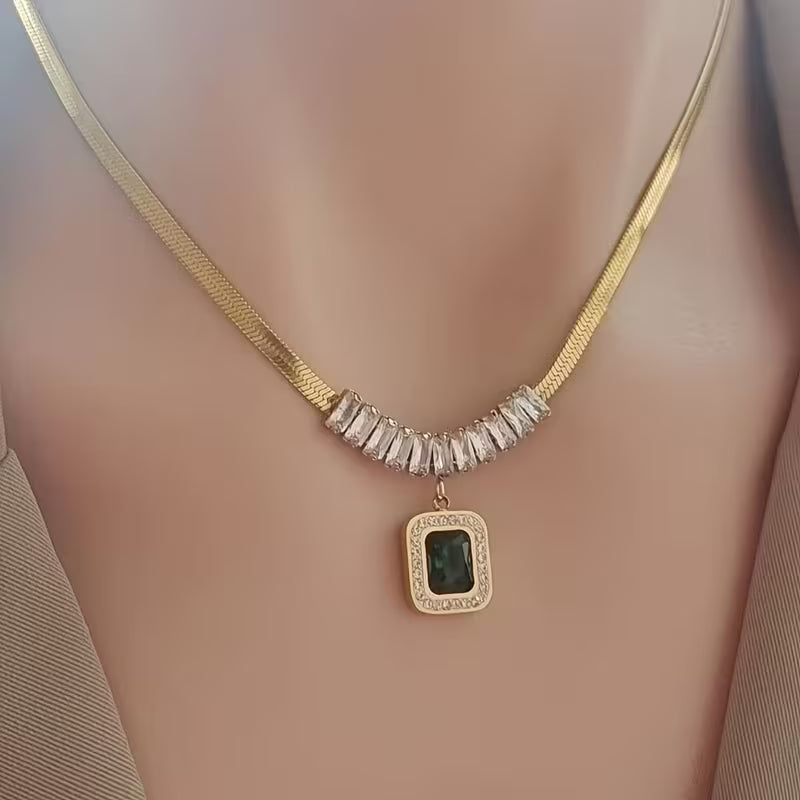 Regalia Prism Emerald Halskæde | Guld