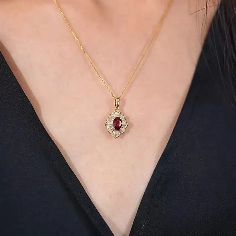 Kavella Solcrimson Halskæde | Guld