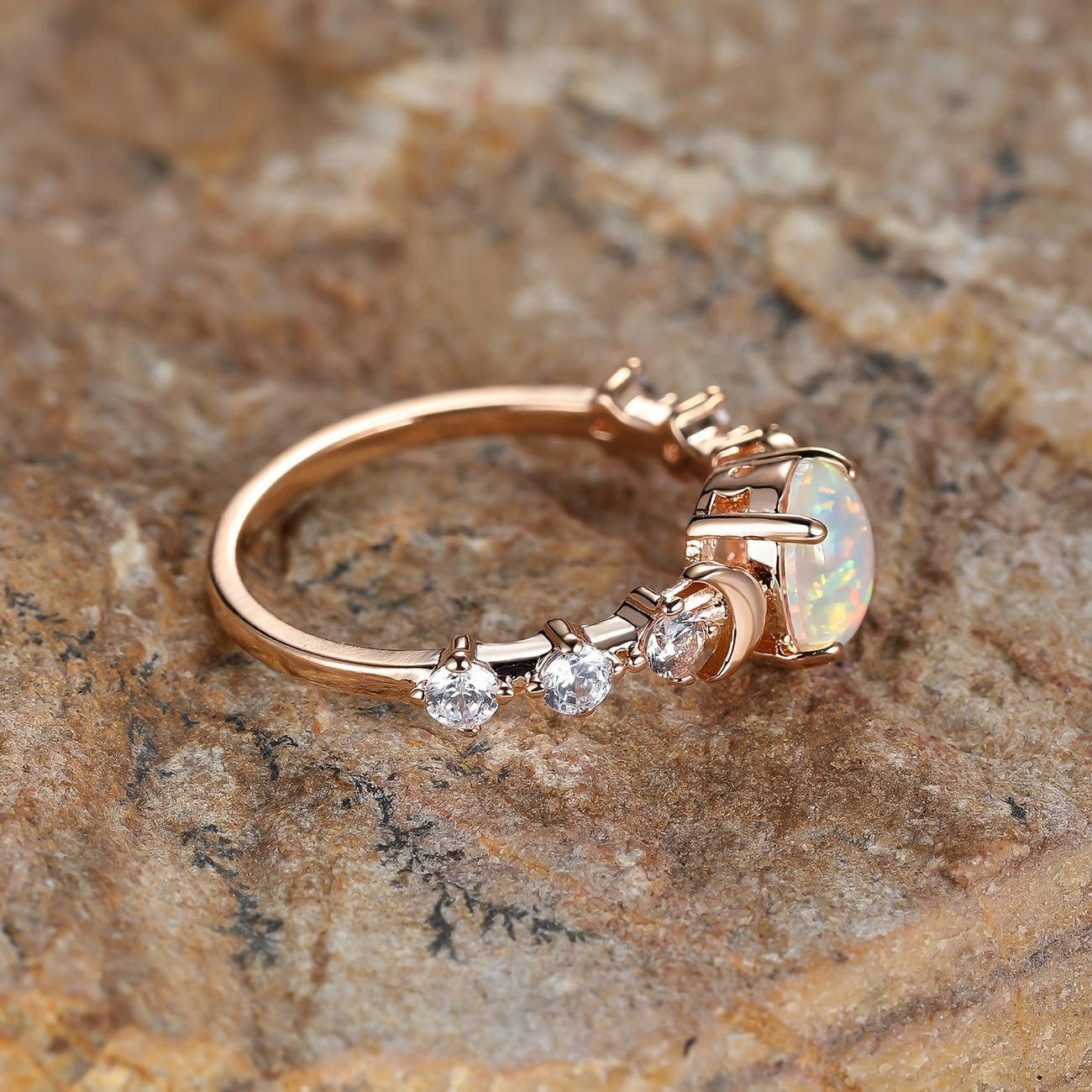 Opal Halvmåne Ring | Roséguld