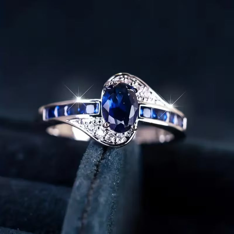 Sapphire Flow Ring | Hvidguld